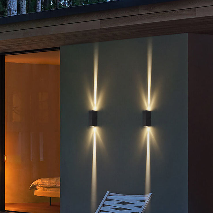 Modern Waterproof Black Outdoor Wall Light | Energy-Efficient LED Fixture 0