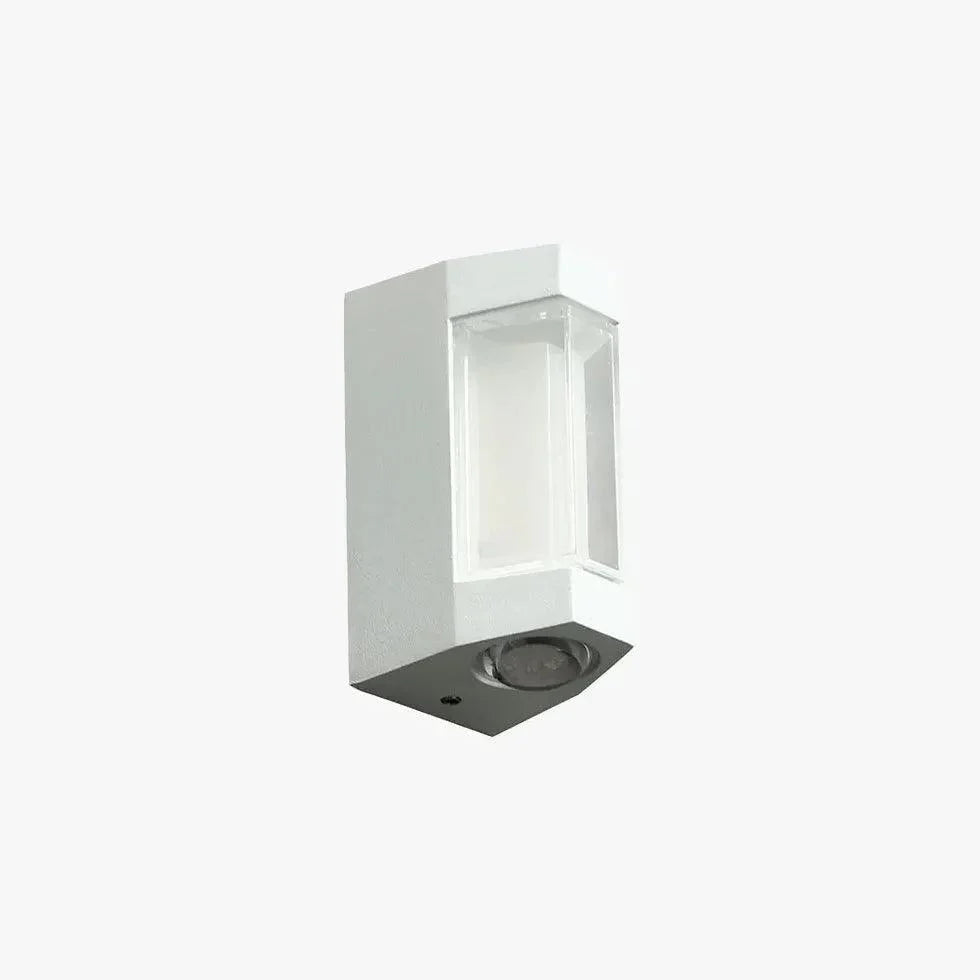 Waterproof LED Outdoor Wall Light | Modern Design & Energy-Efficient 2